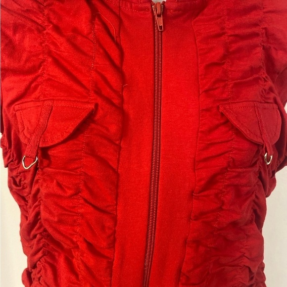 Vintage NYC Women Red Hooded Zipper Top NWT size L - Picture 3 of 10
